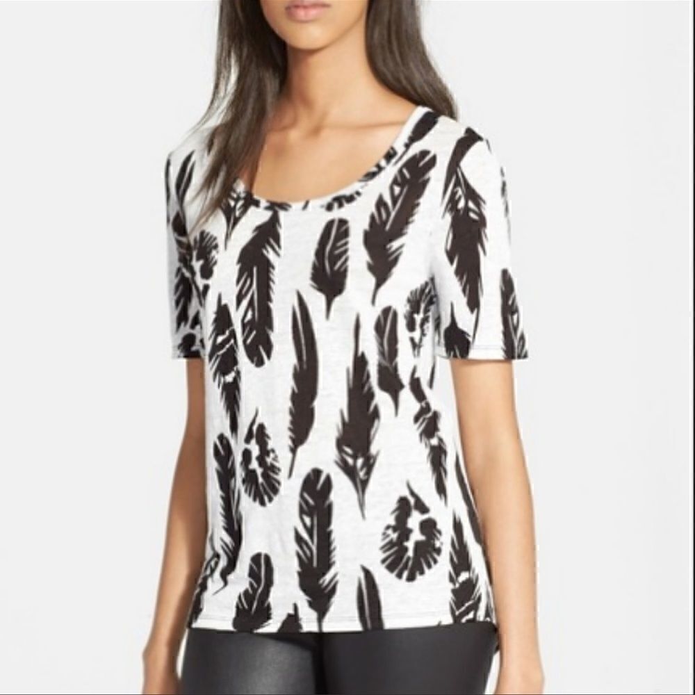 Vince Linen Plume Leaf Print Scoop Neck Tee
